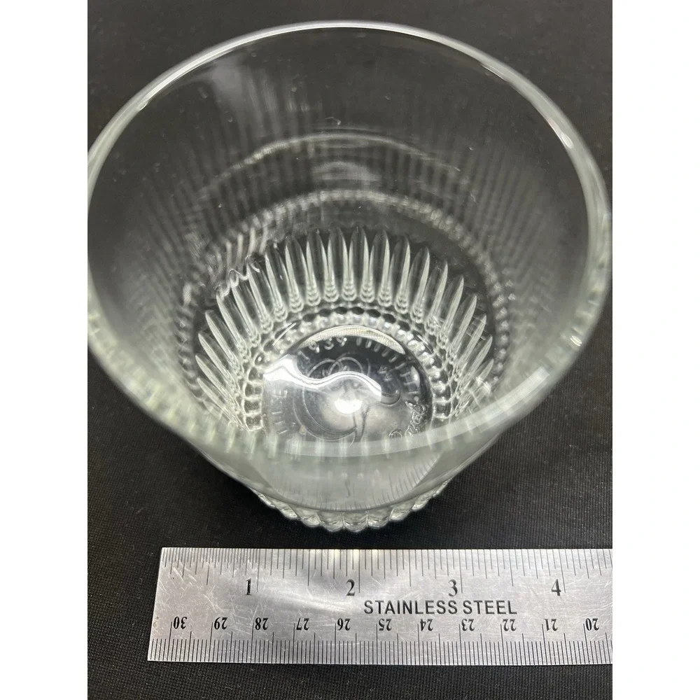 Vintage‎ Crown Royal Whiskey Tumbler Glass Etched - Great Condition